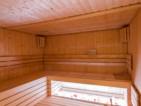 Prodej investičních apartmánů 25-49 m²